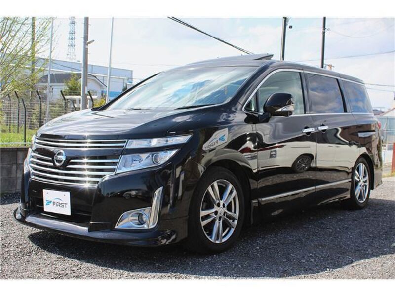 NISSAN ELGRAND