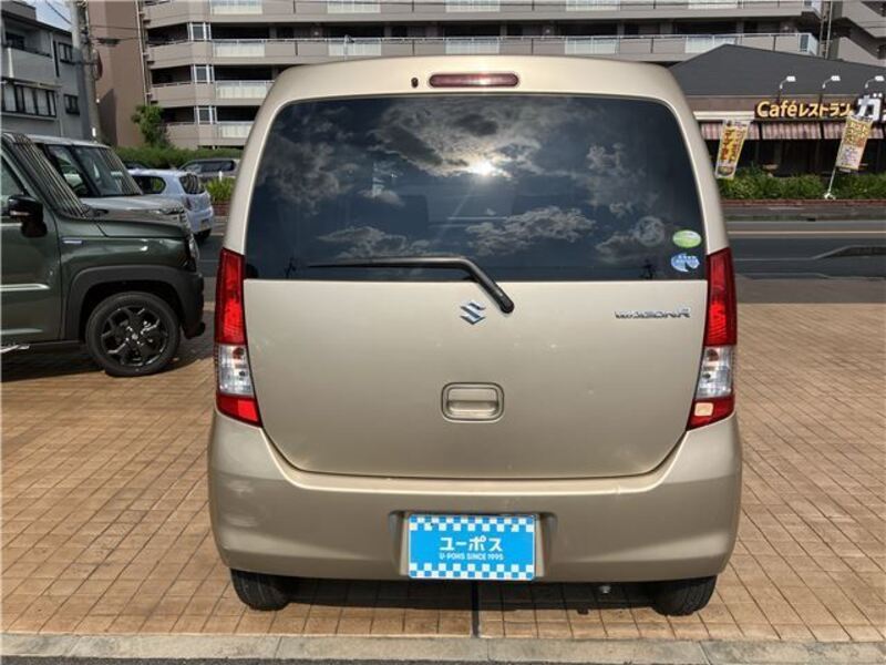 WAGON R