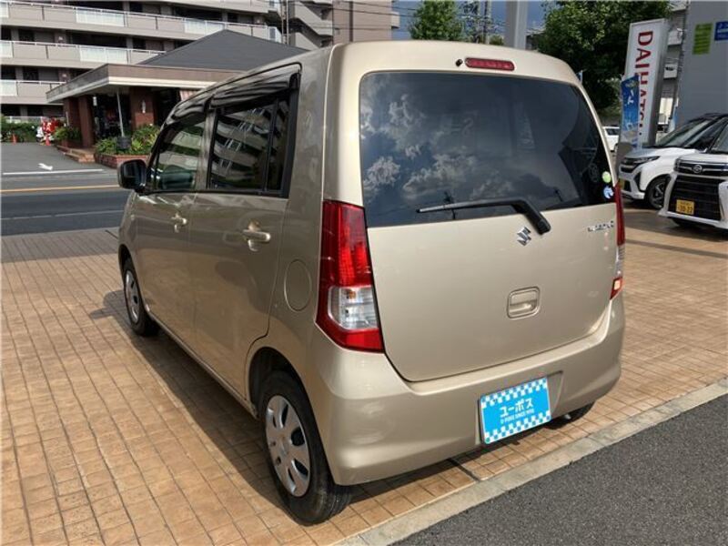 WAGON R