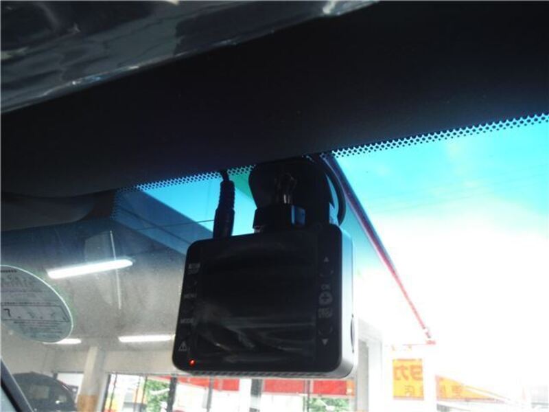 LX