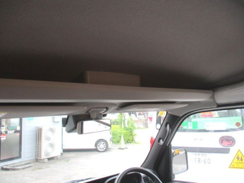 PIXIS VAN