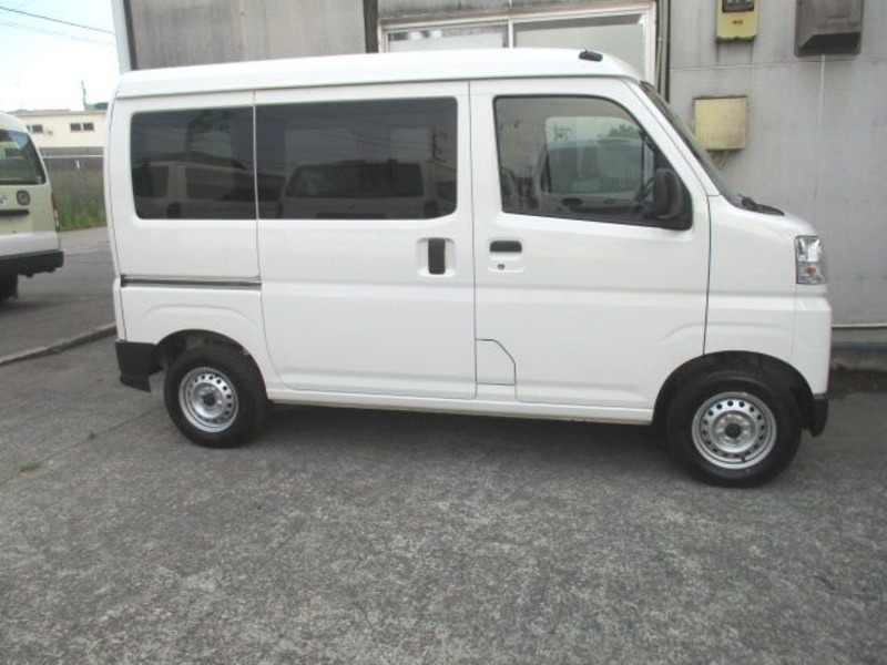PIXIS VAN