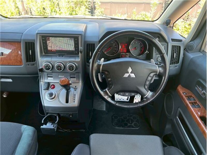 DELICA D5