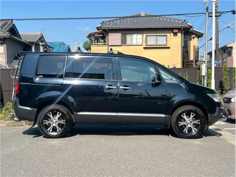 DELICA D5
