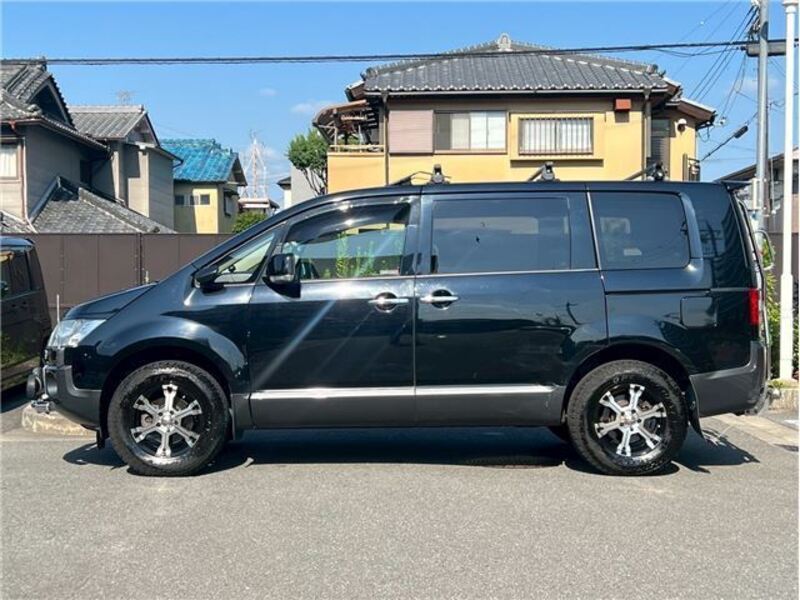 DELICA D5