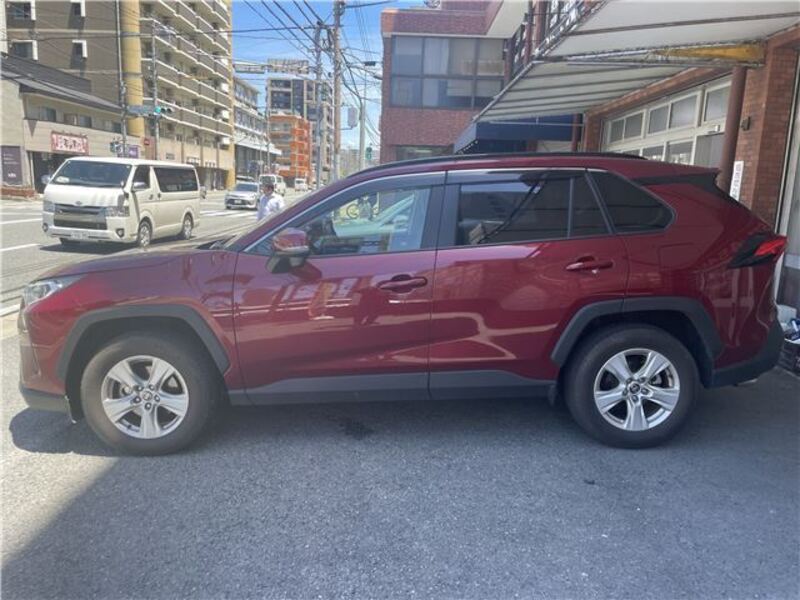 RAV4