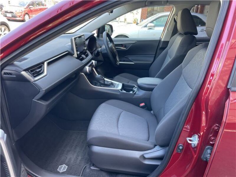 RAV4