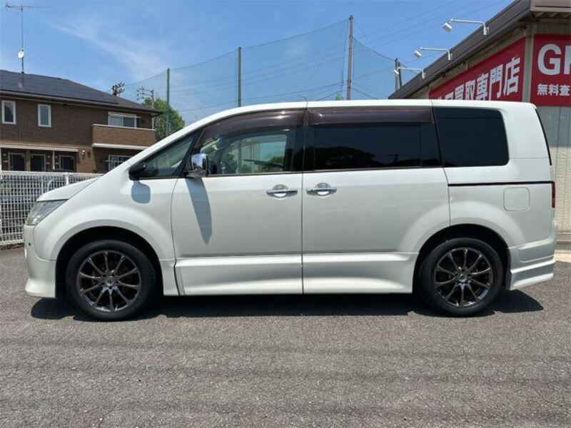 DELICA D5