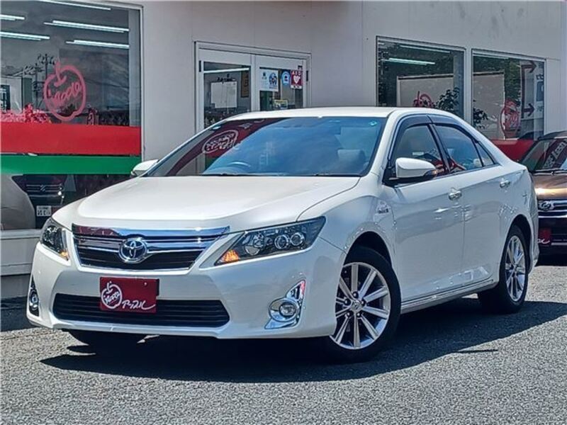 TOYOTA CAMRY