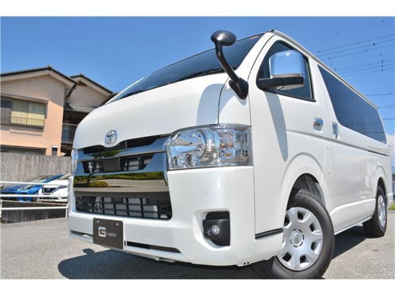 HIACE VAN