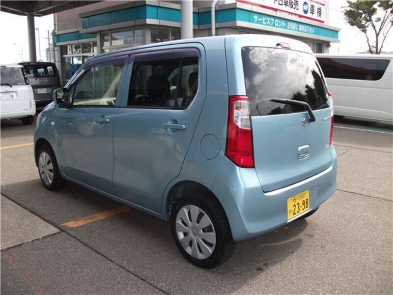 WAGON R