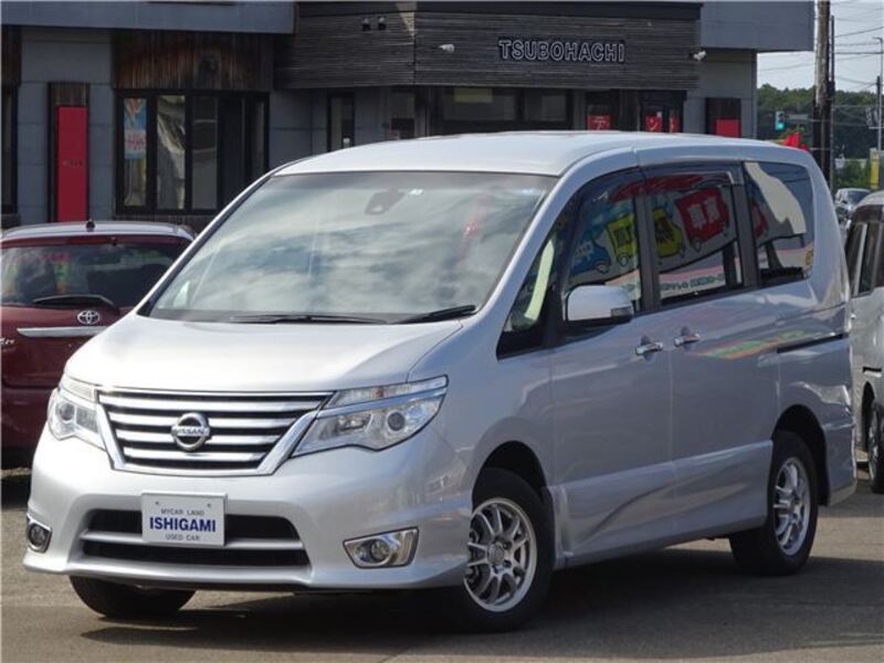 NISSAN SERENA