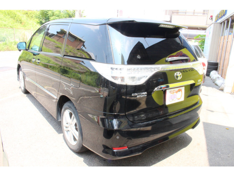 ESTIMA HYBRID