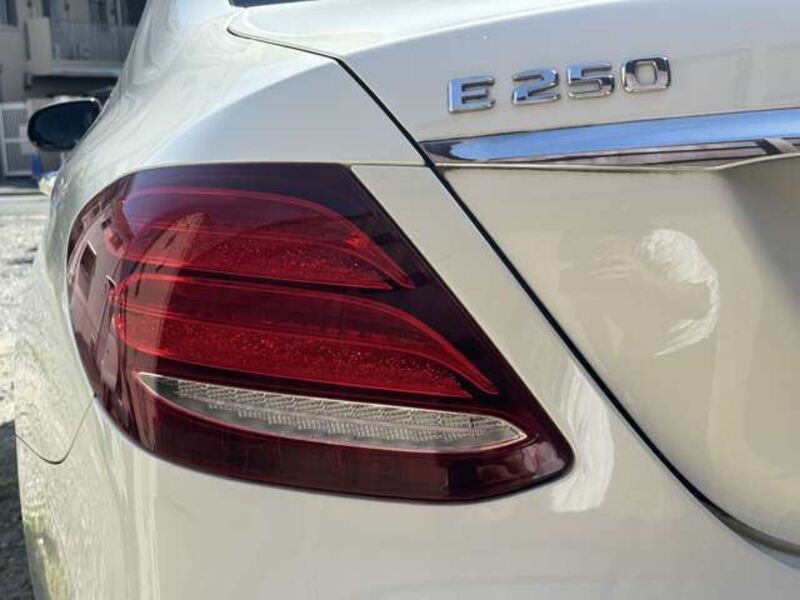 E-CLASS