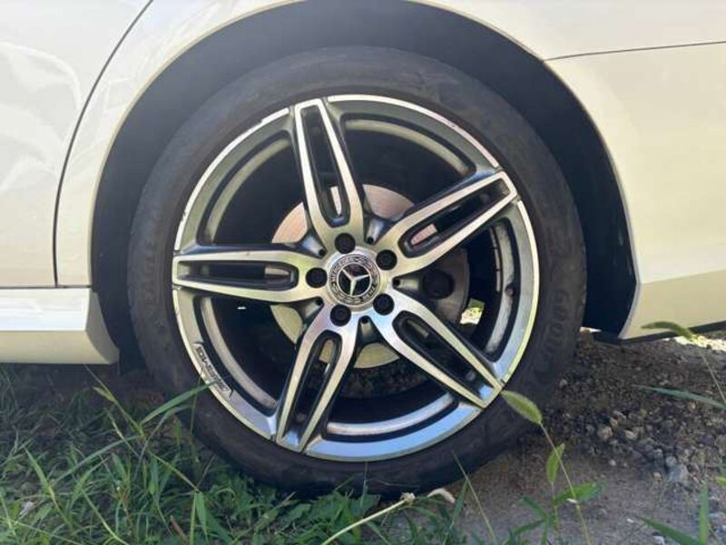 E-CLASS