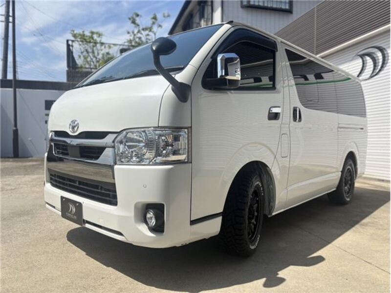 HIACE VAN