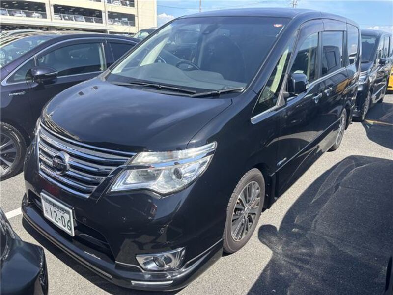 NISSAN SERENA
