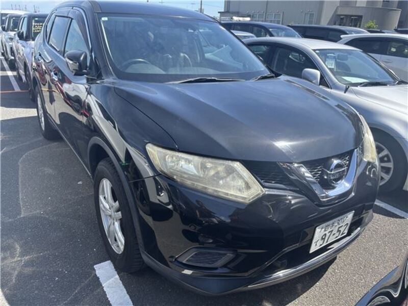 X-TRAIL