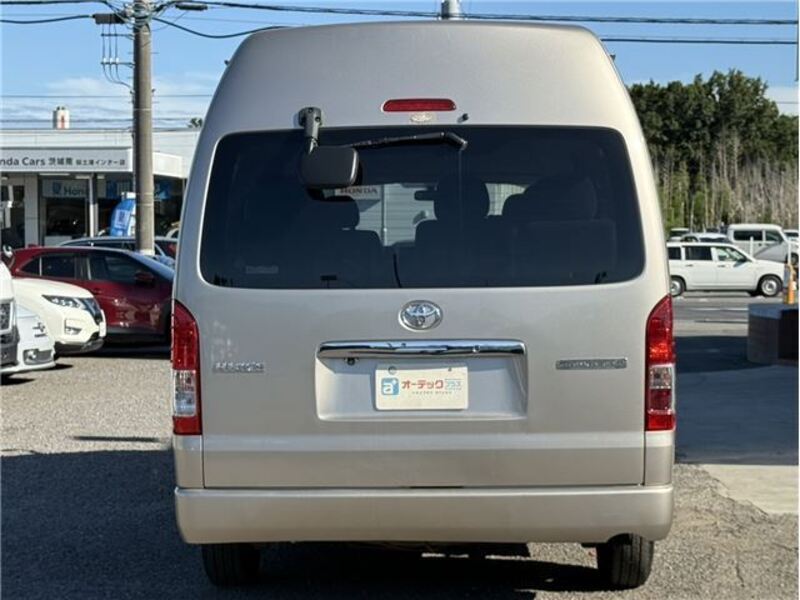 HIACE