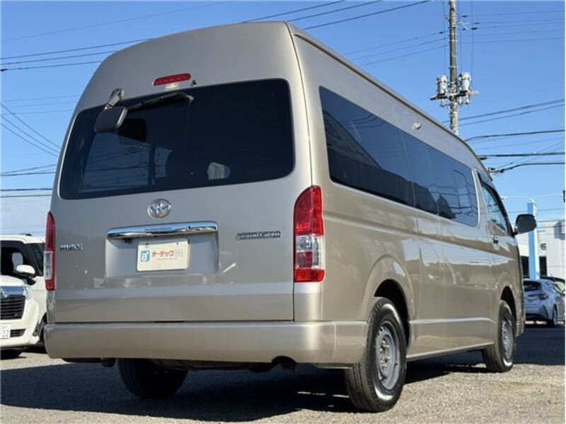HIACE