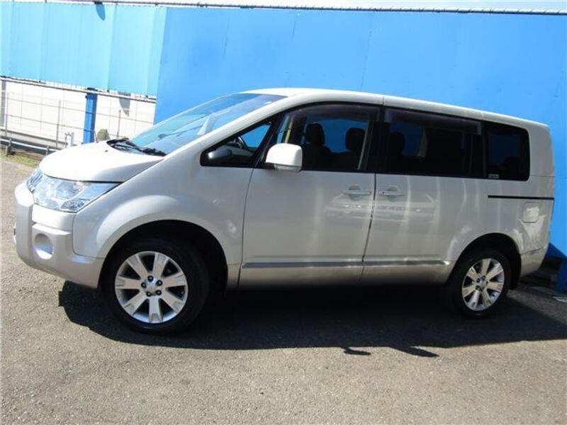 DELICA D5