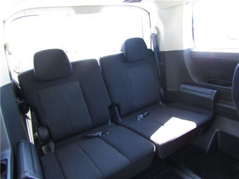DELICA D5