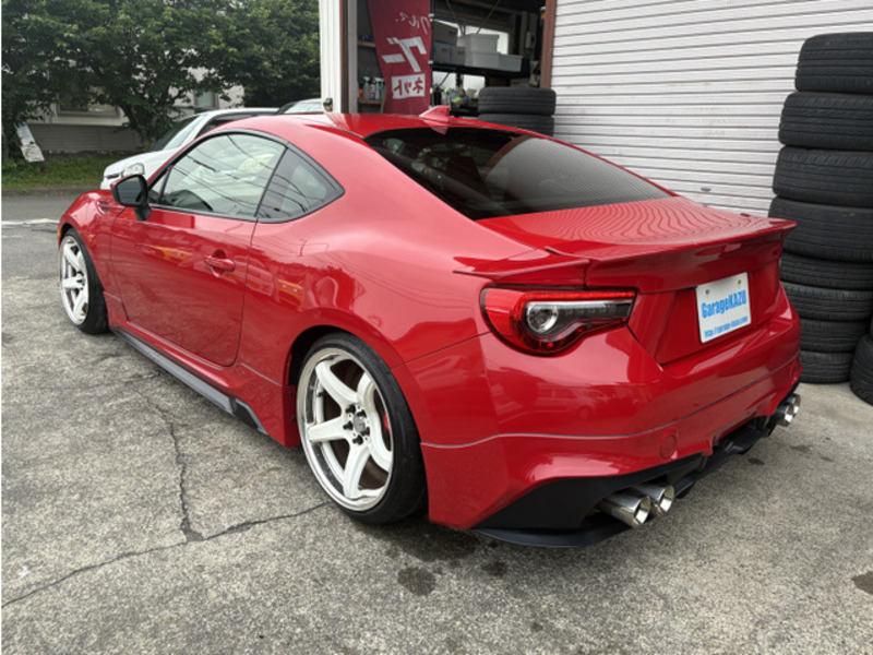 86