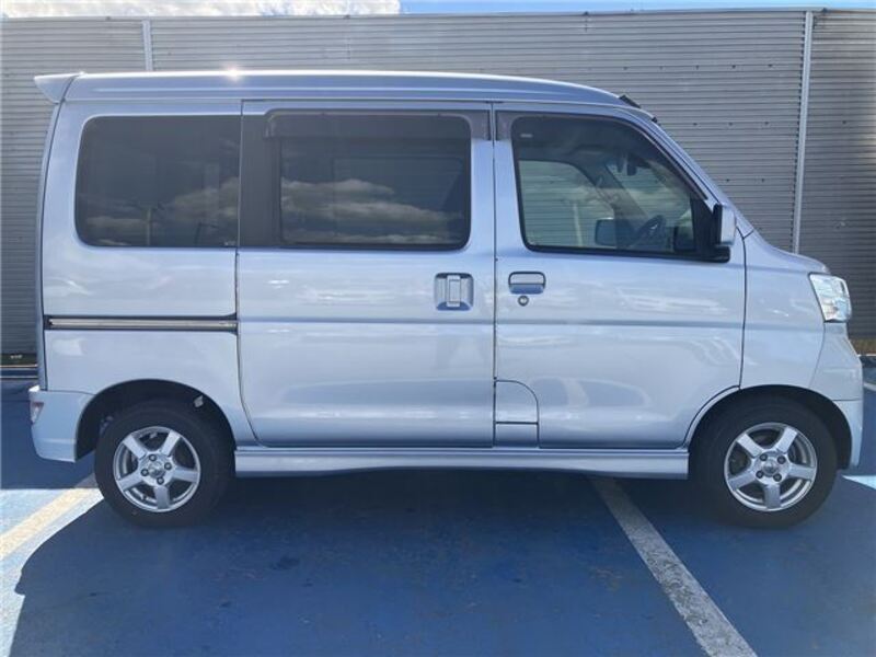 ATRAI WAGON