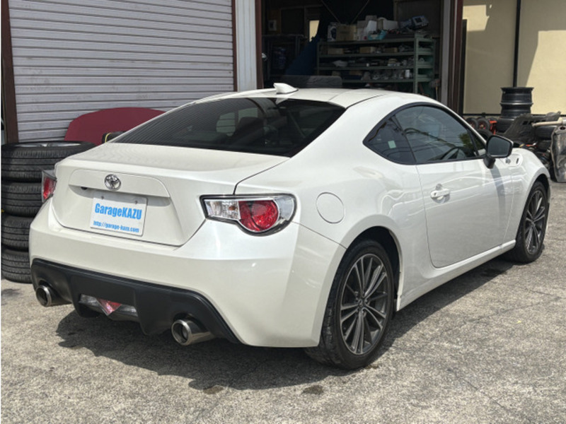 86