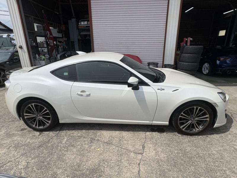86