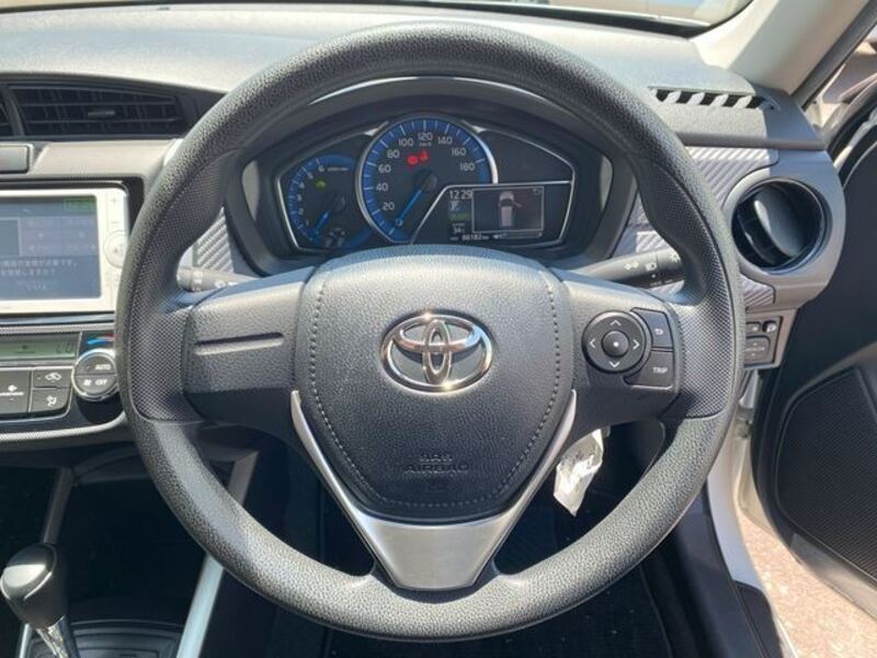 COROLLA FIELDER