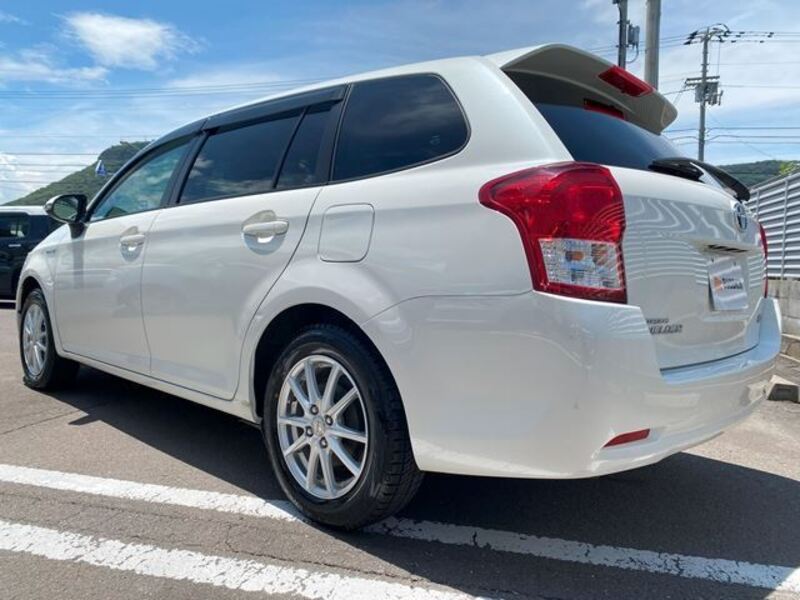 COROLLA FIELDER