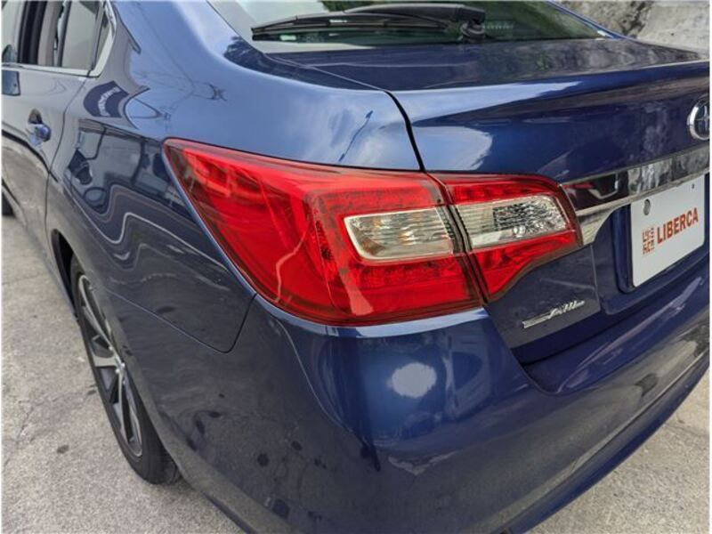 LEGACY B4