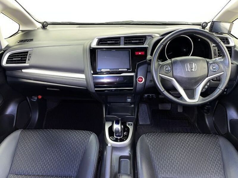 FIT HYBRID