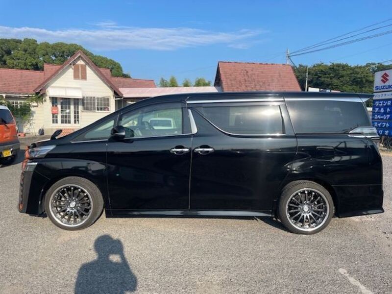 VELLFIRE