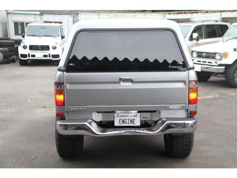 HILUX