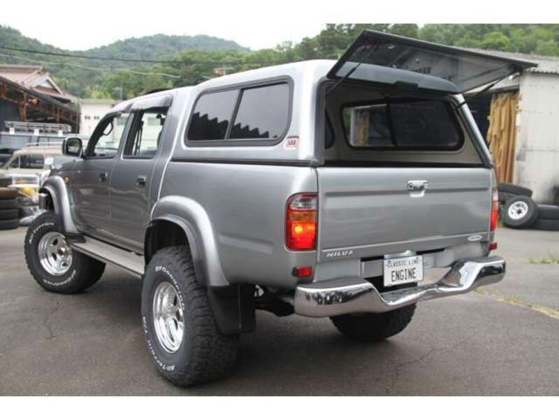 HILUX
