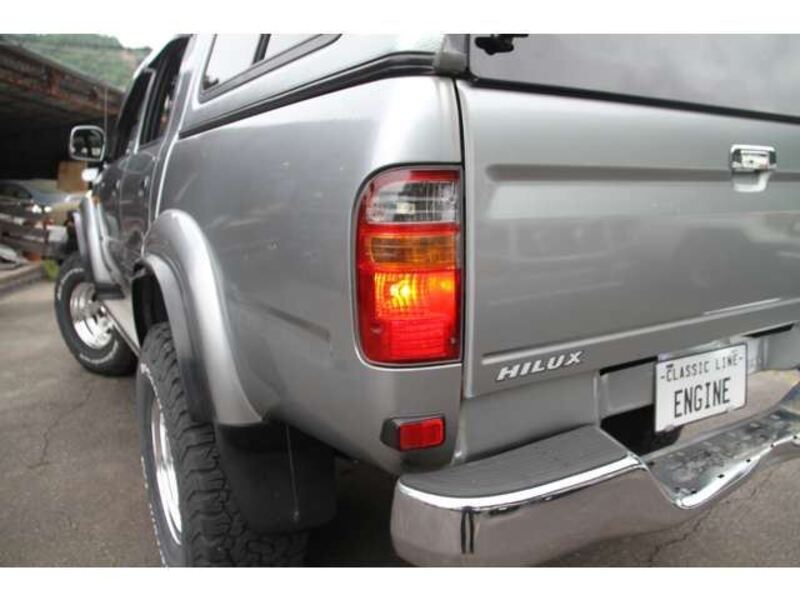 HILUX