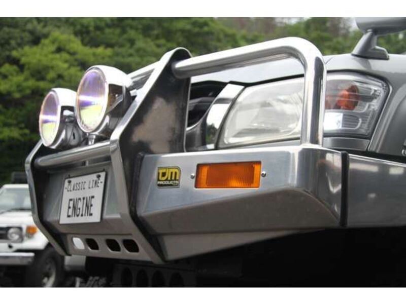 HILUX