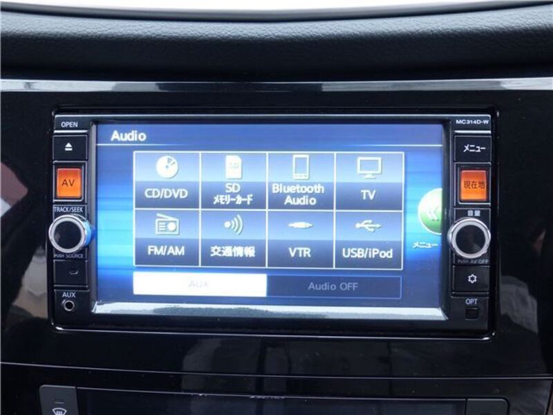 X-TRAIL