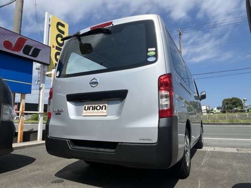 NV350 CARAVAN