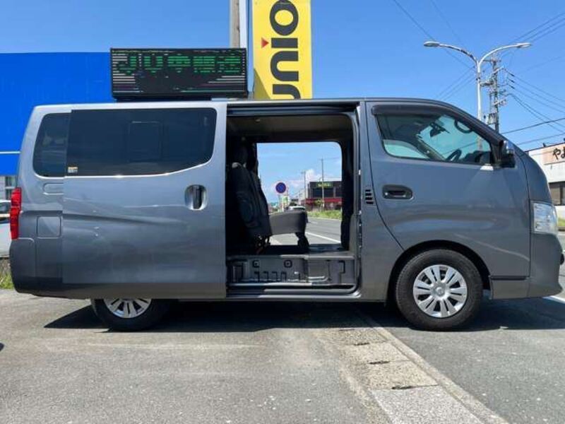 NV350 CARAVAN