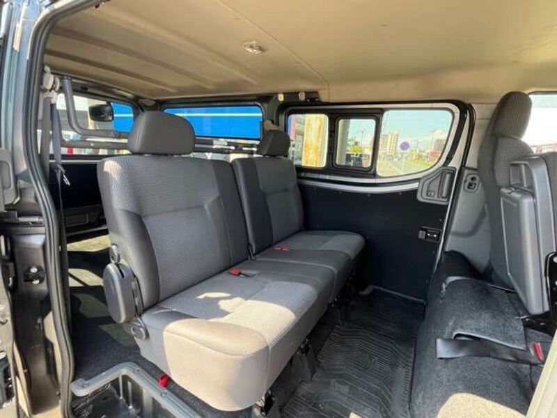 NV350 CARAVAN