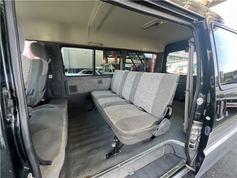 BONGO VAN