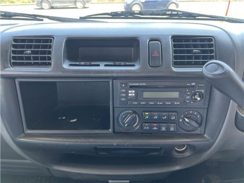 BONGO VAN