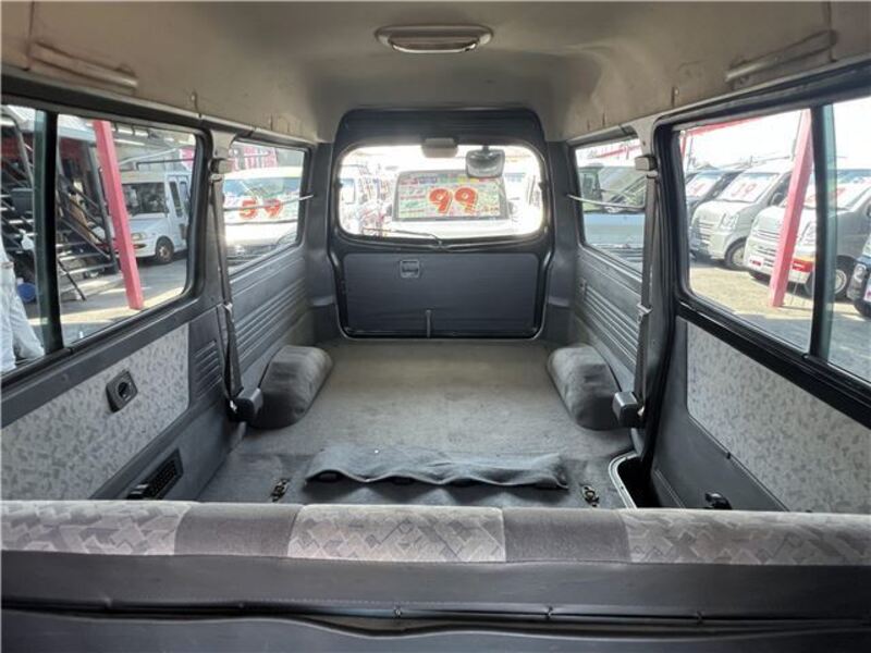 BONGO VAN