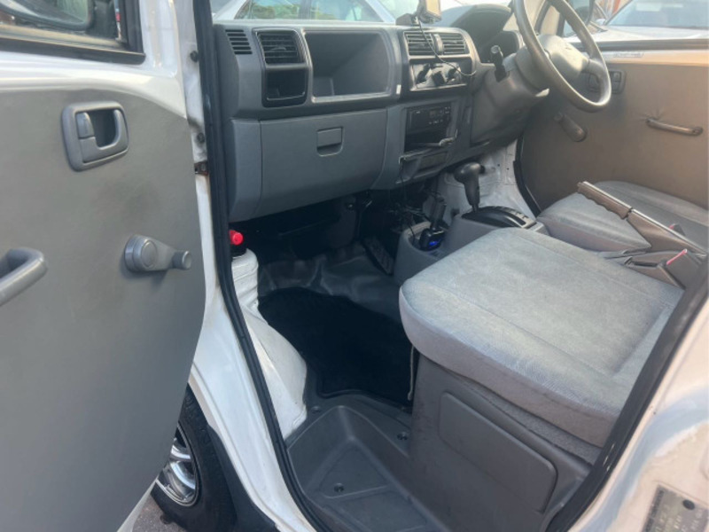 MINICAB TRUCK