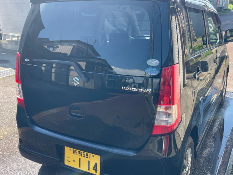 WAGON R
