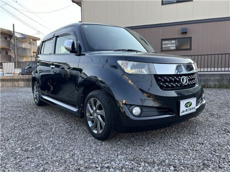 TOYOTA BB