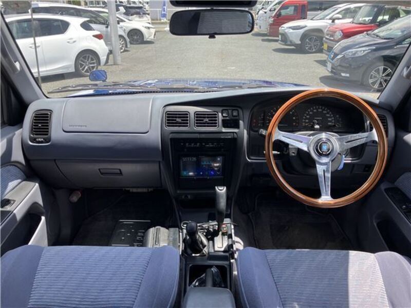 HILUX SURF